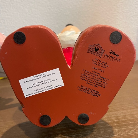 Jim Shore 2021 addition Mickey Santa NIB ~ Old St. Mick - Picture 3 of 13